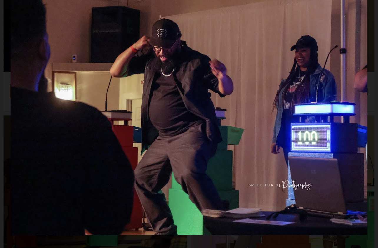 A high-energy Platinum Package show with the host dancing beside illuminated trivia podiums